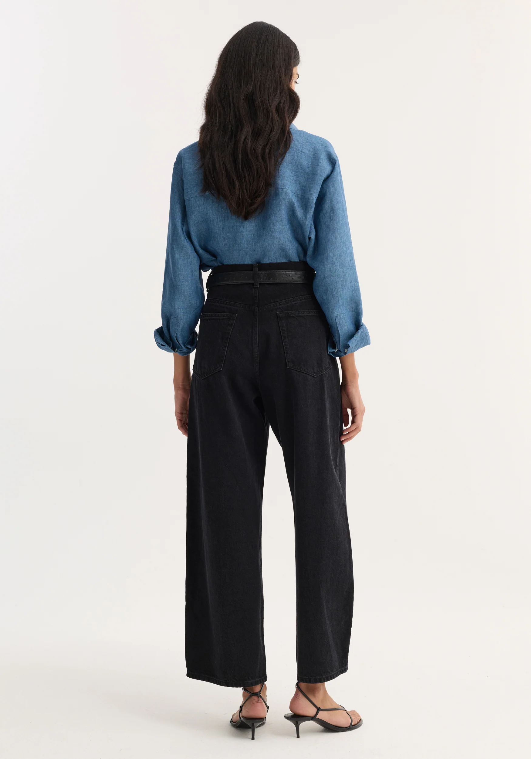 Berber - Barrel leg denim | black - Image 4