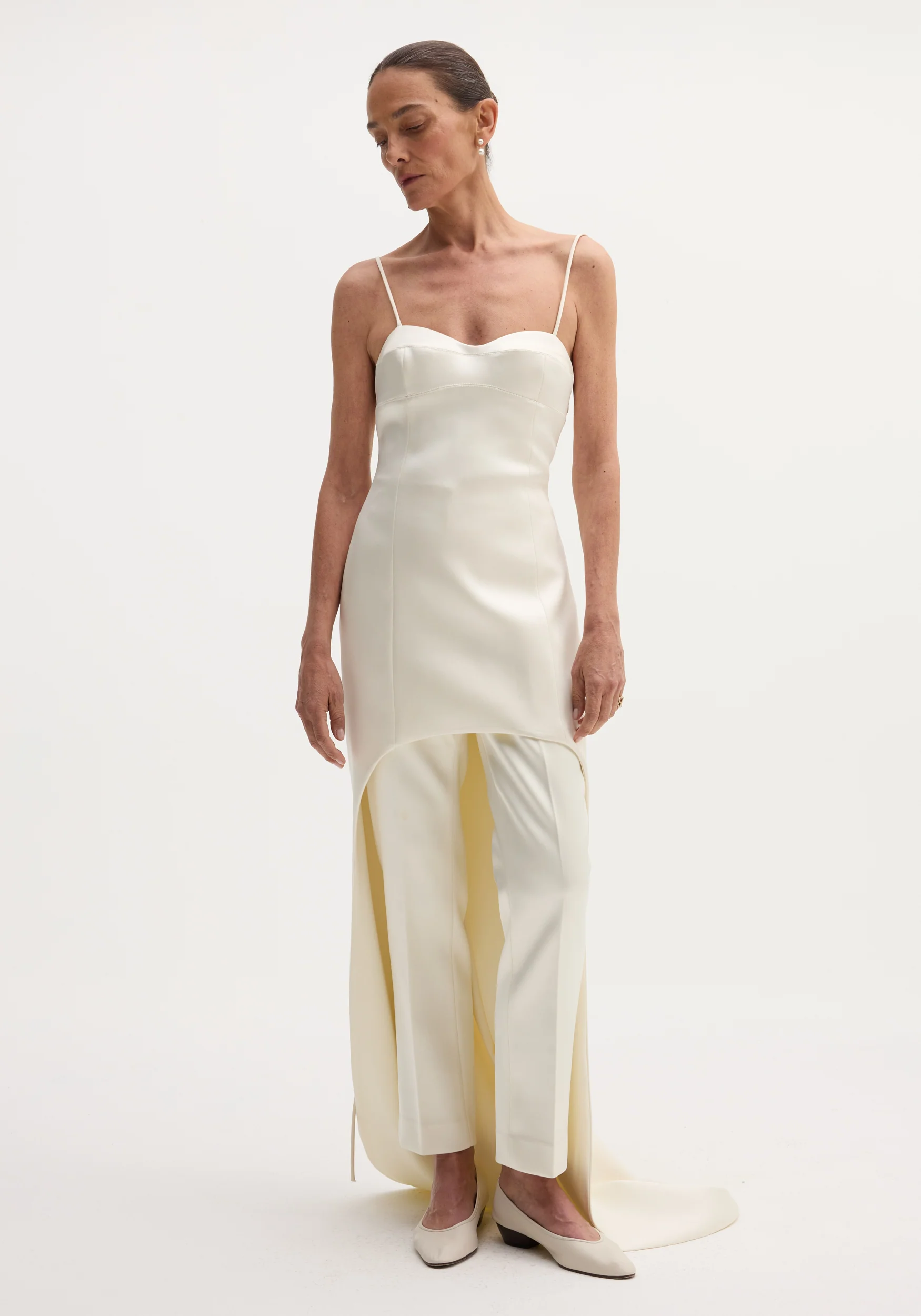 Satin bustier dress with train | ivory