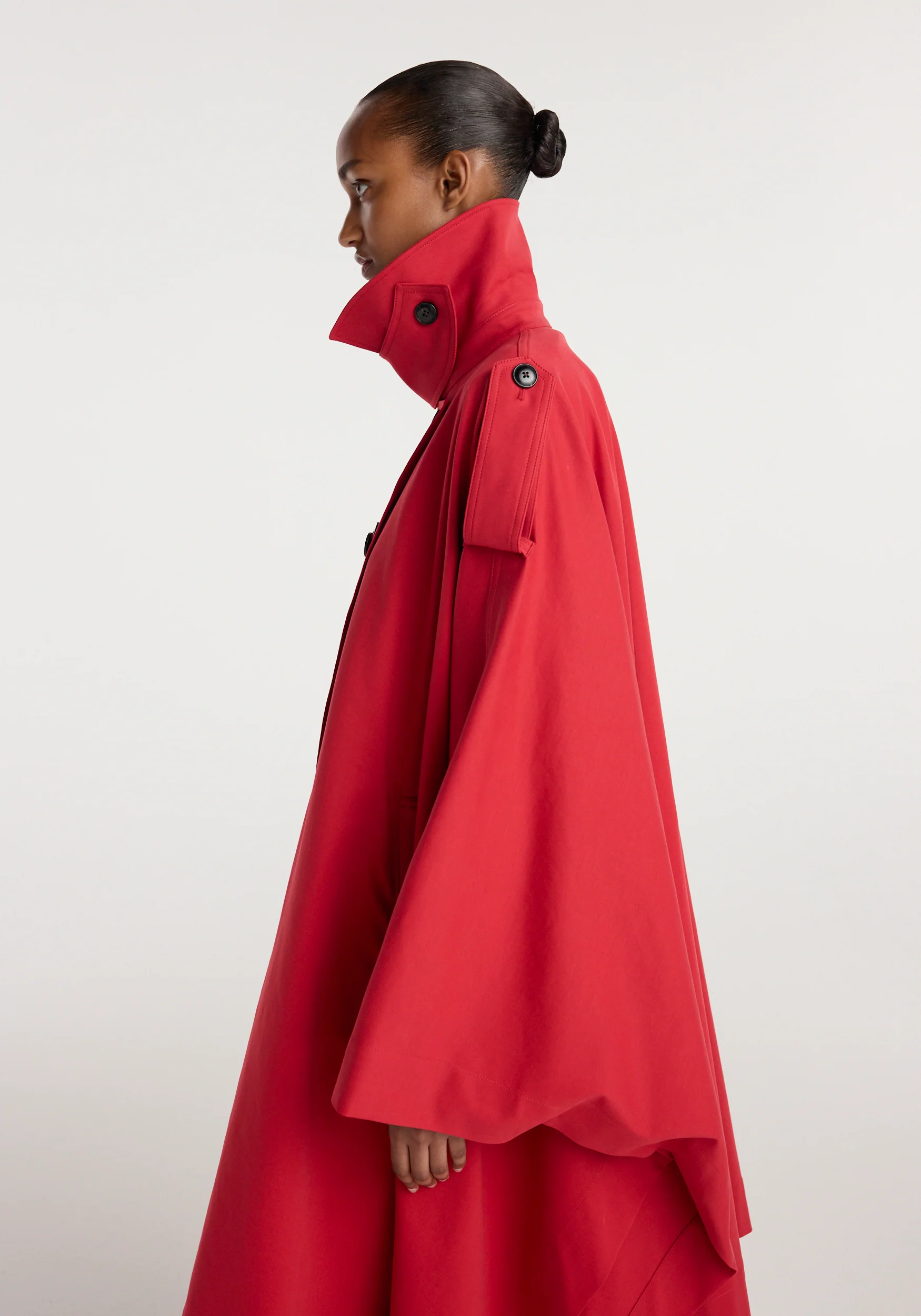 Cape trenchcoat | cherry - Image 4