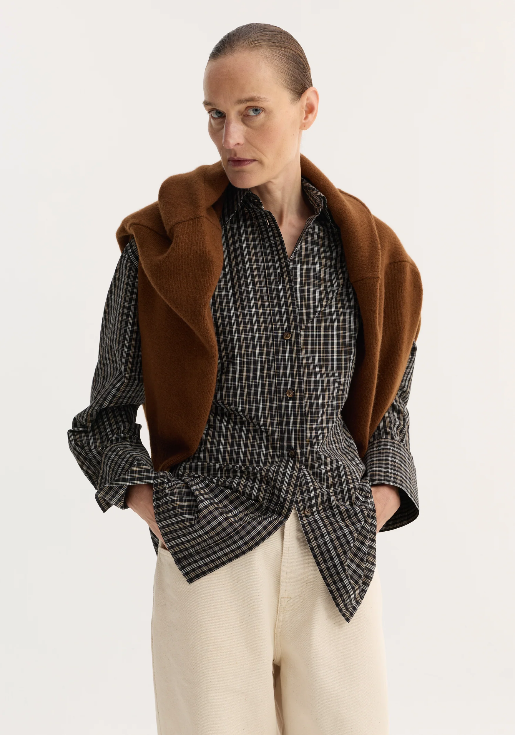 Checked shaped shirt | black / brown check - Image 3