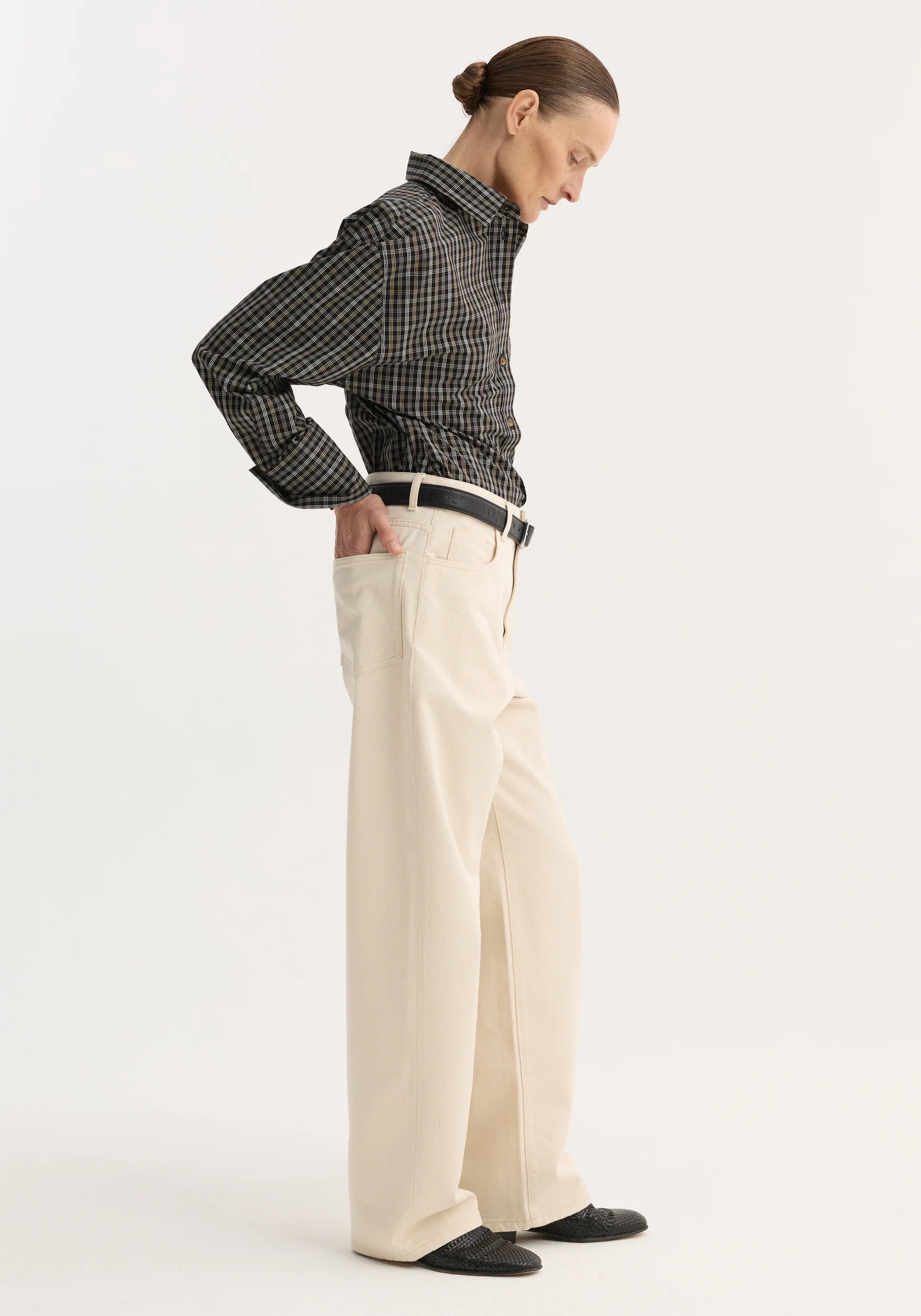 Checked shaped shirt | black / brown check - Image 4