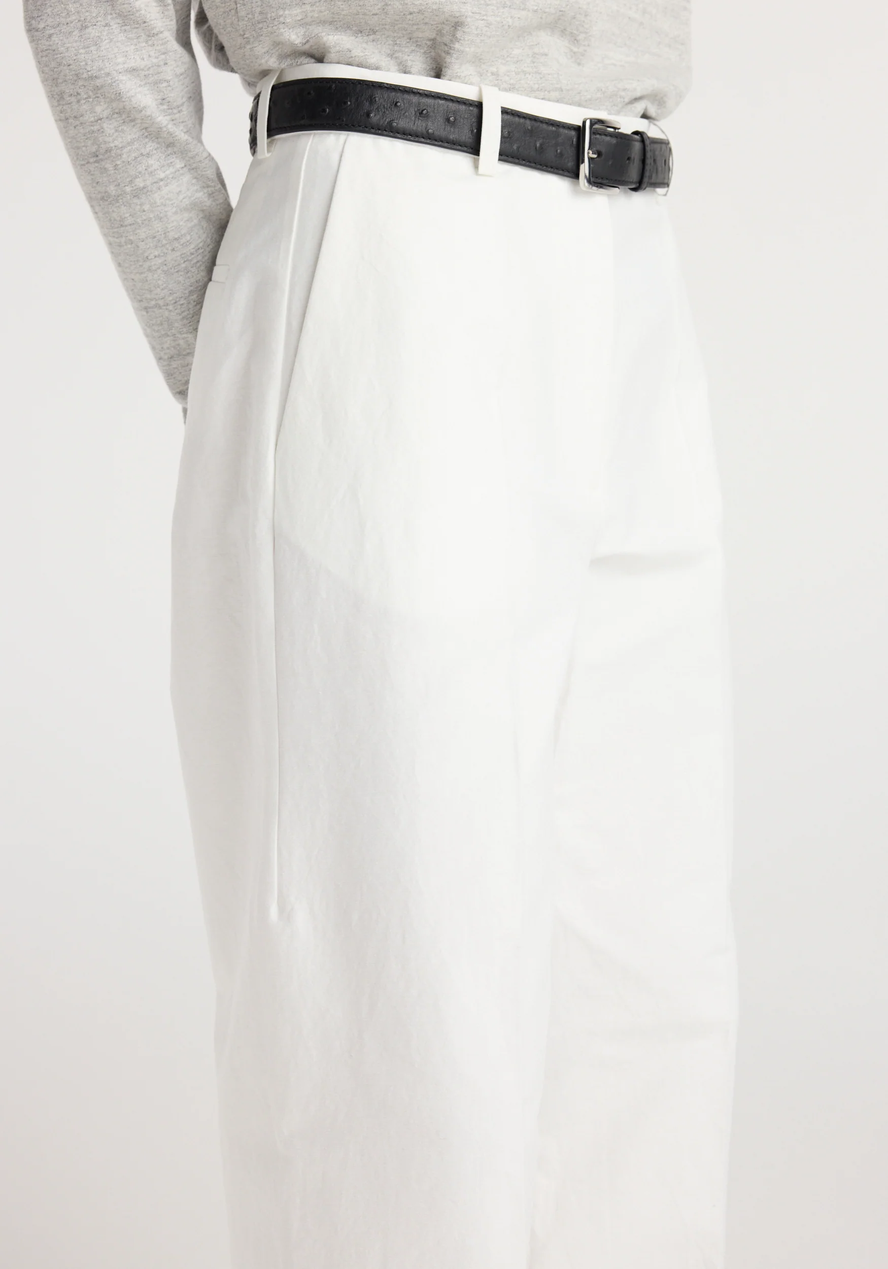 Classic loose fit chino | optic white - Image 3