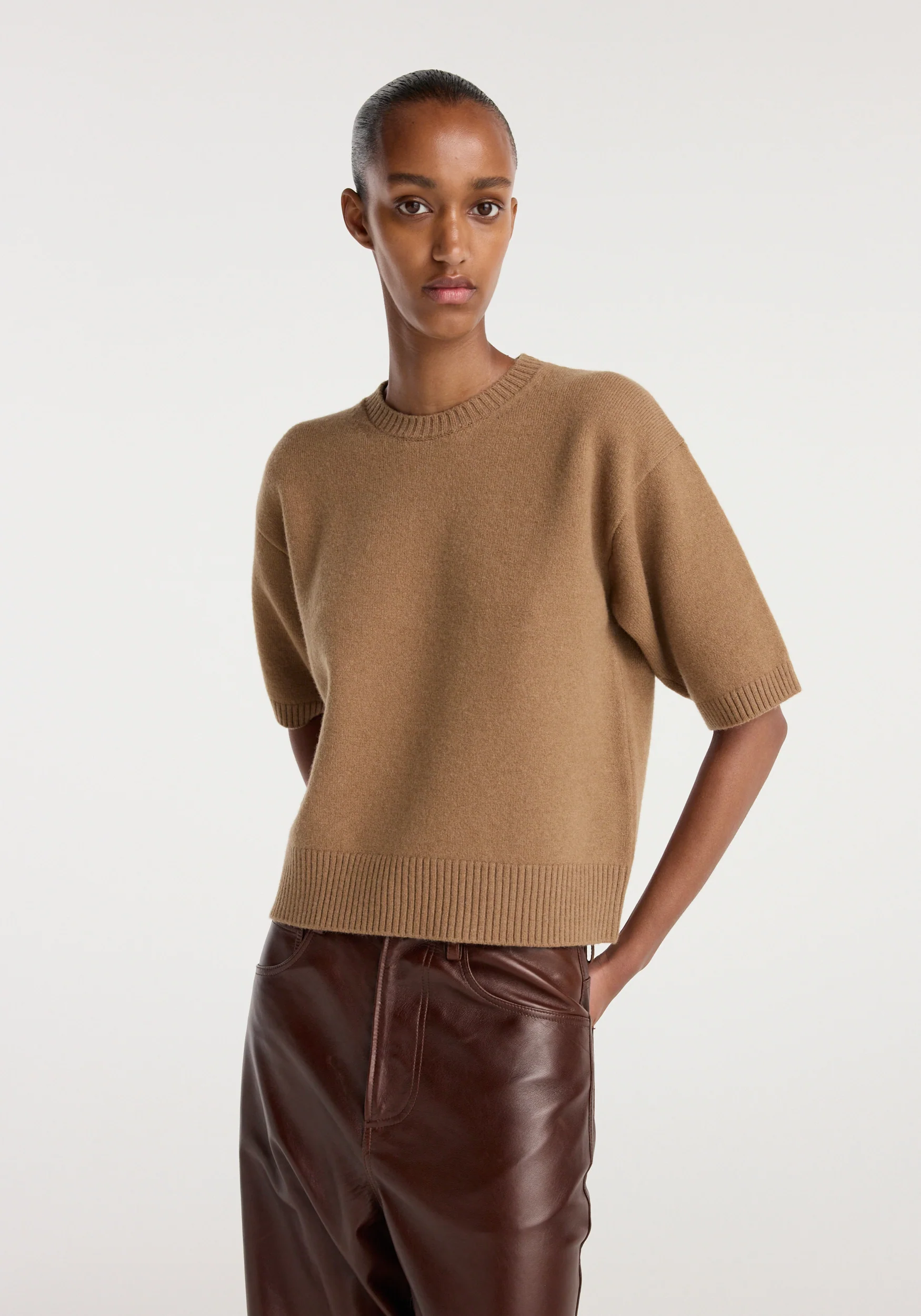 Compact knitted top | camel - Image 2
