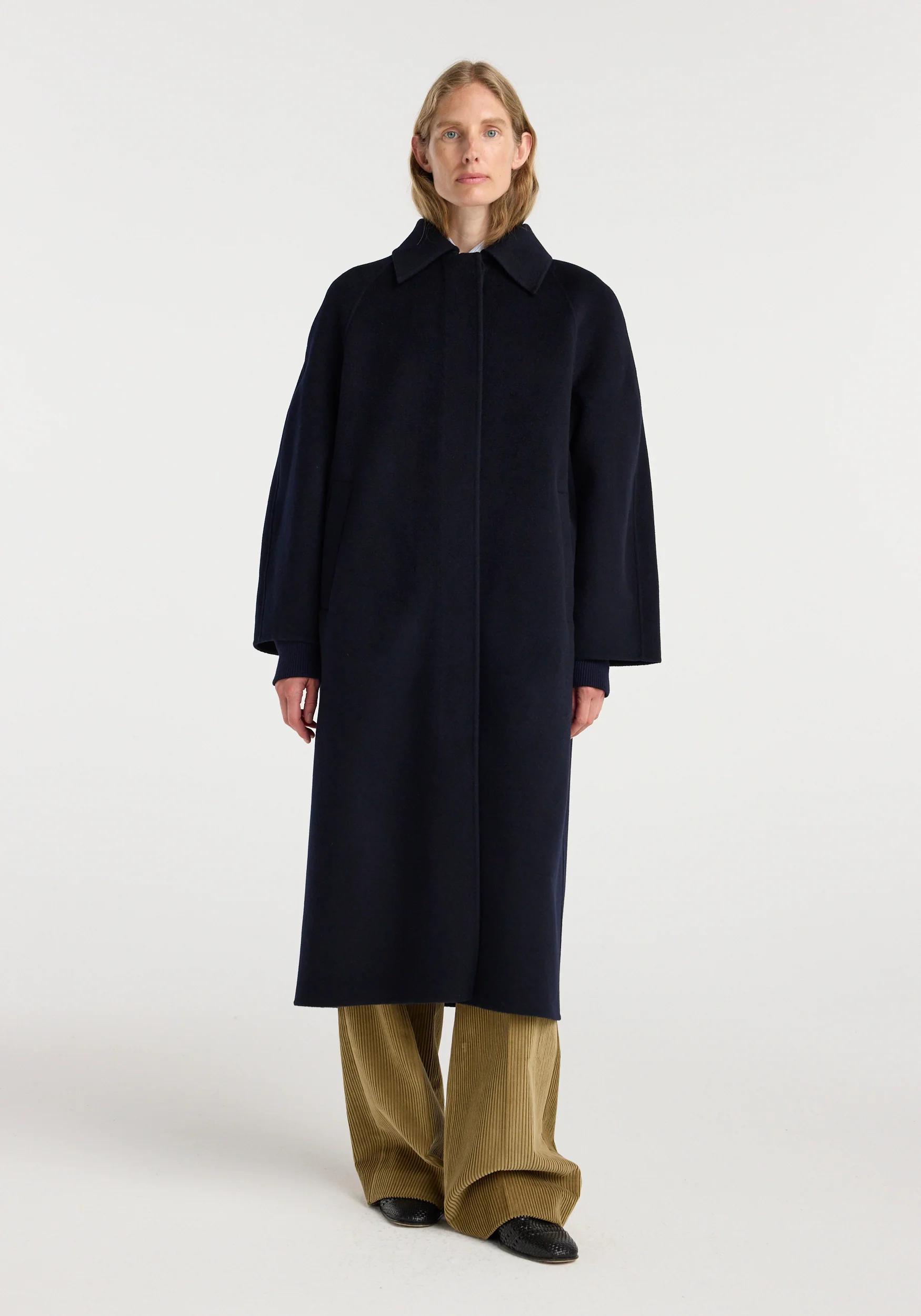 Double-faced wool padded coat | navy - Image 3