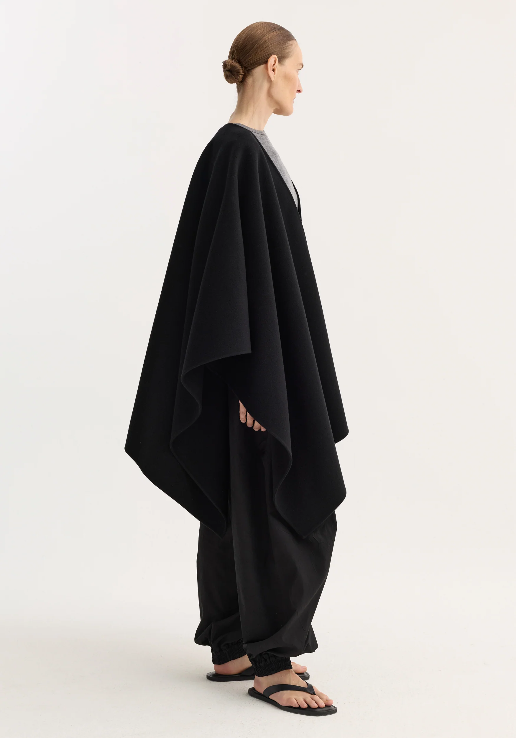 Draped scarf poncho | black - Image 5