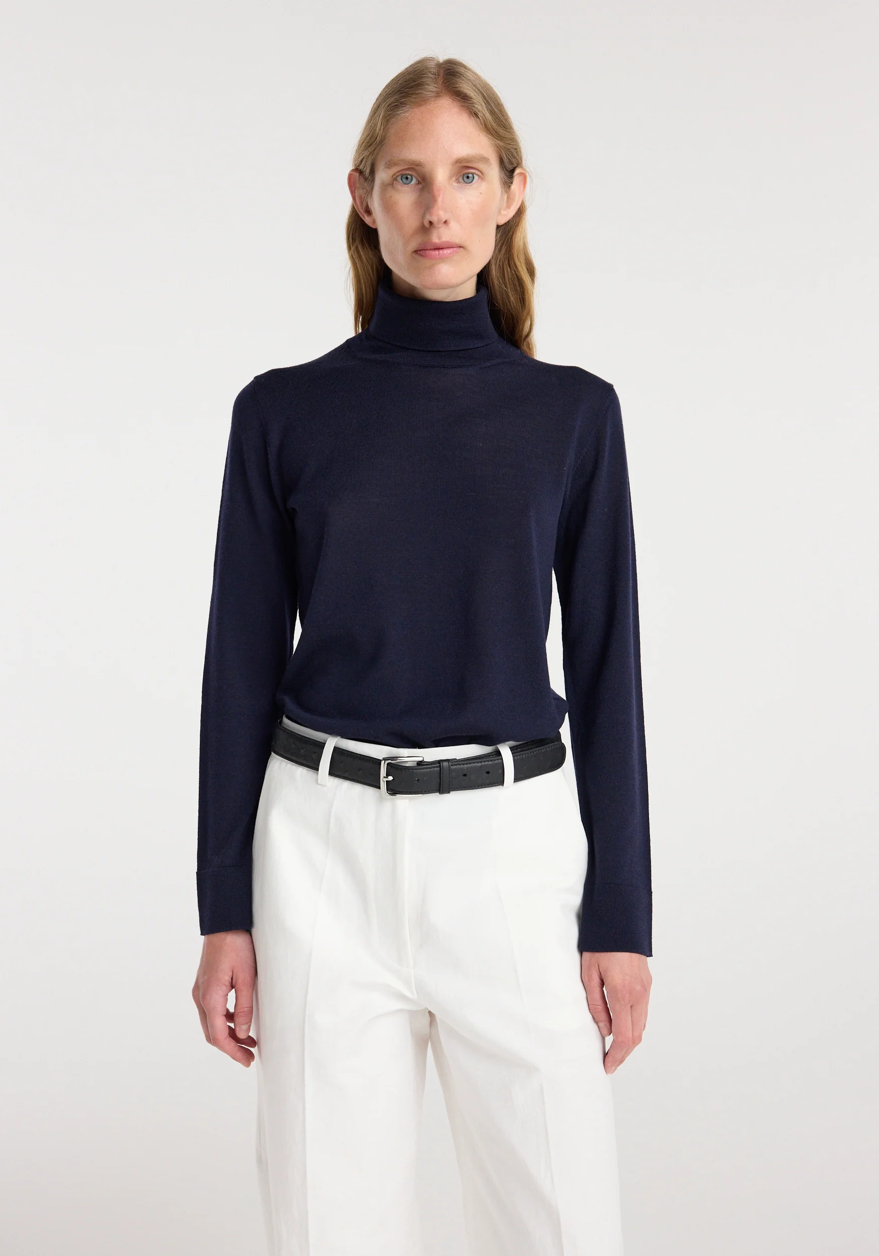 Fine-knit wool cashmere turtleneck | navy - Image 4