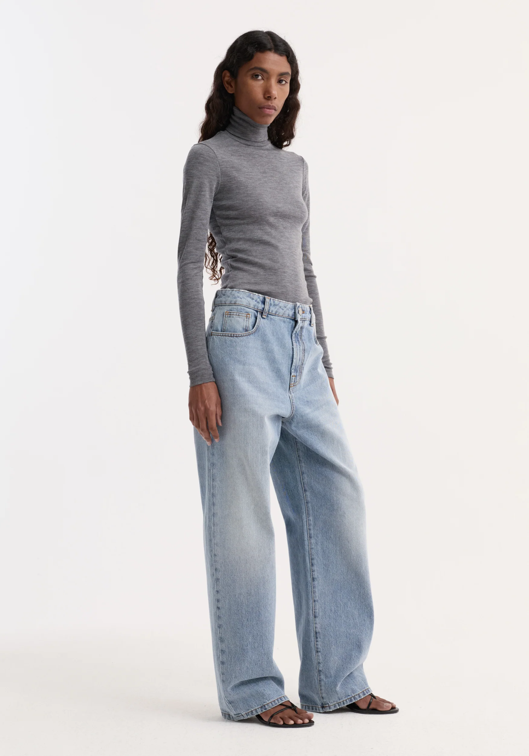 Fine merino turtleneck | mid grey melange - Image 4