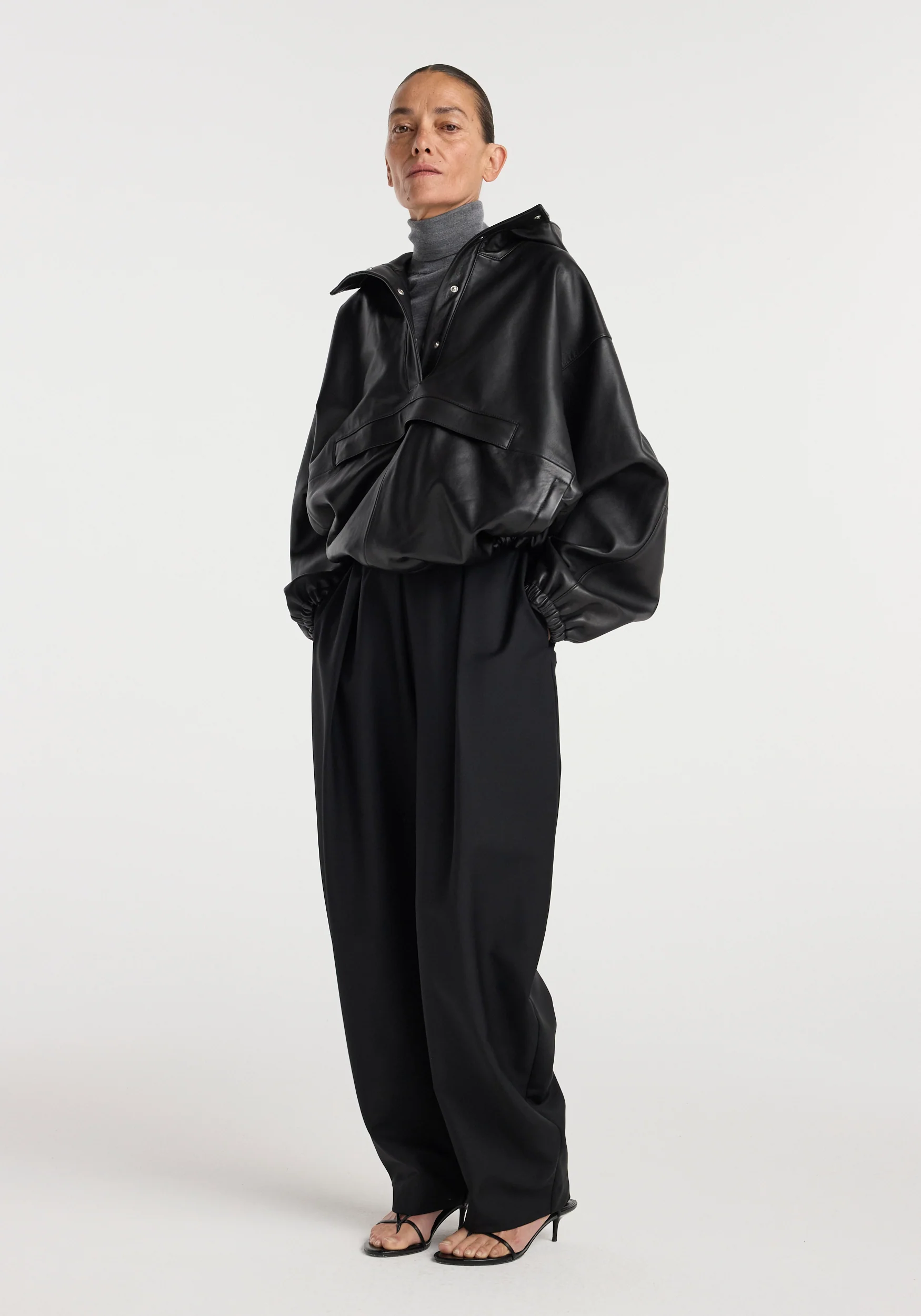 Leather oversized anorak | black