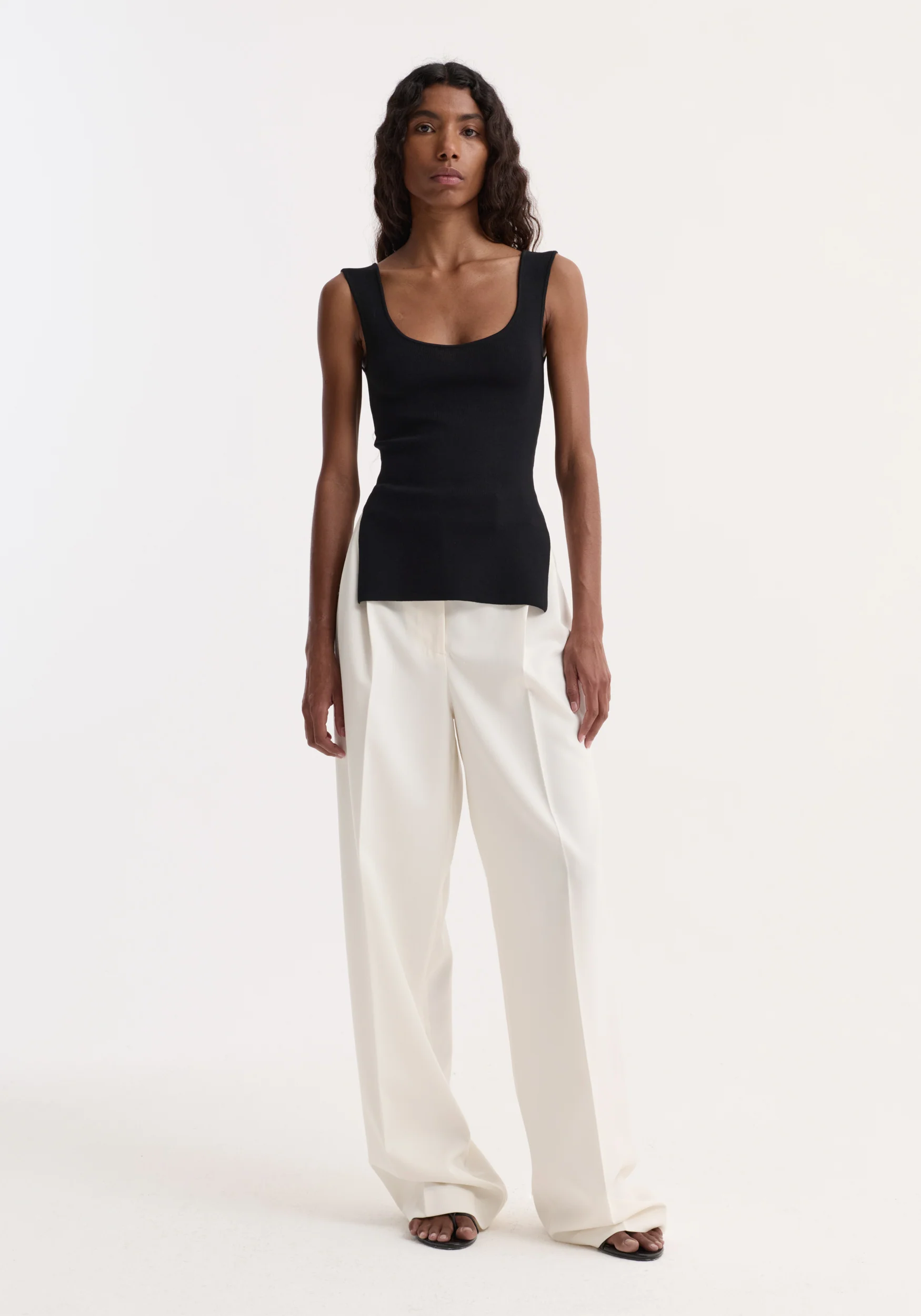 Long knitted bustier top | black