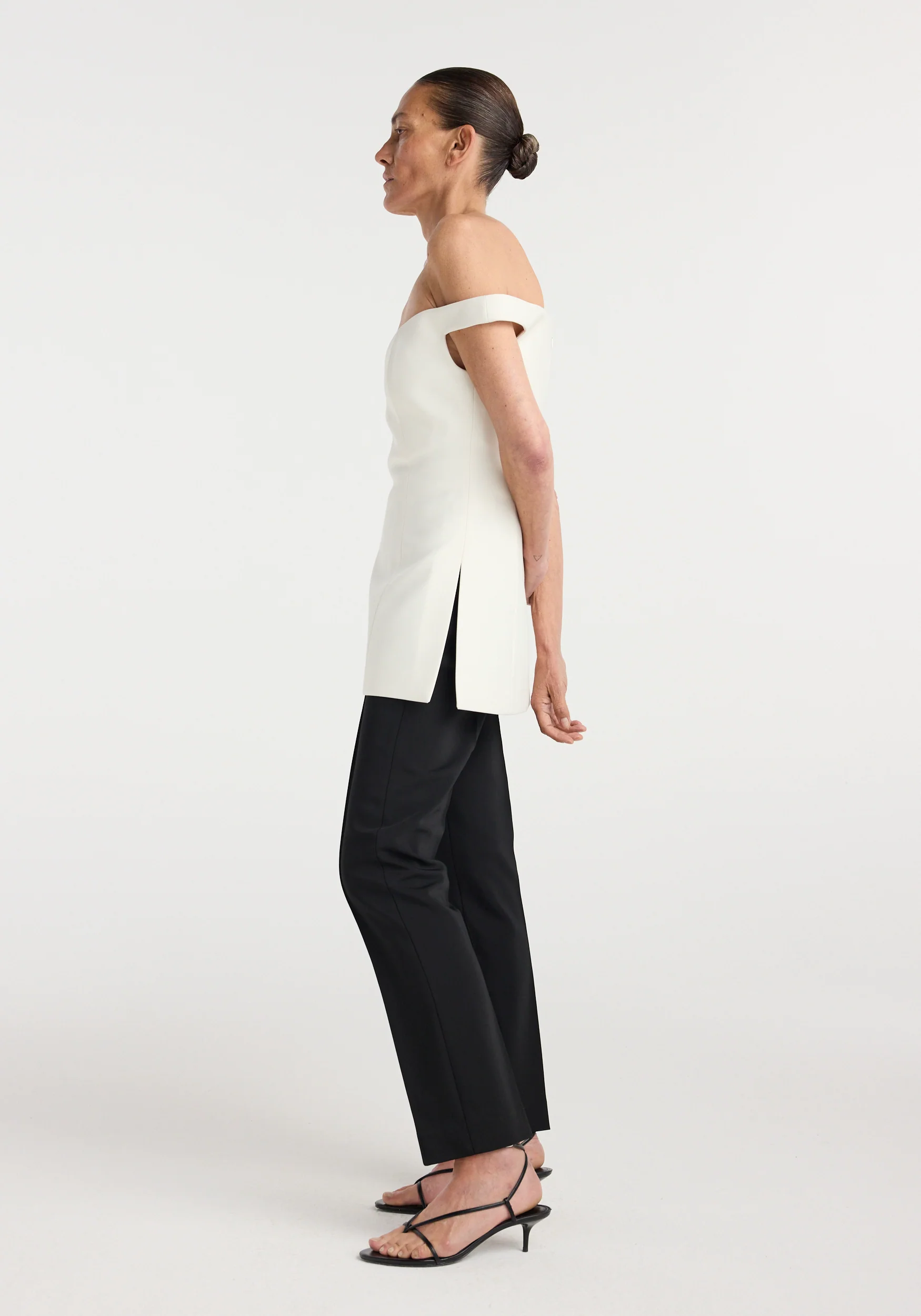 Off shoulder top | cream - Image 2