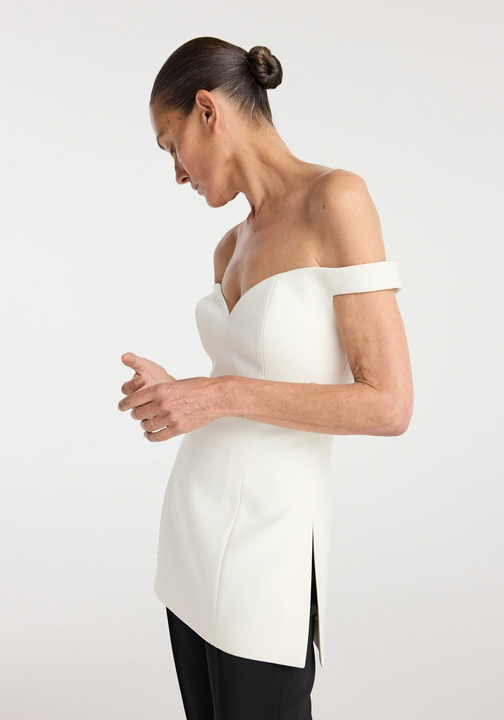 Off shoulder top | cream - Image 3