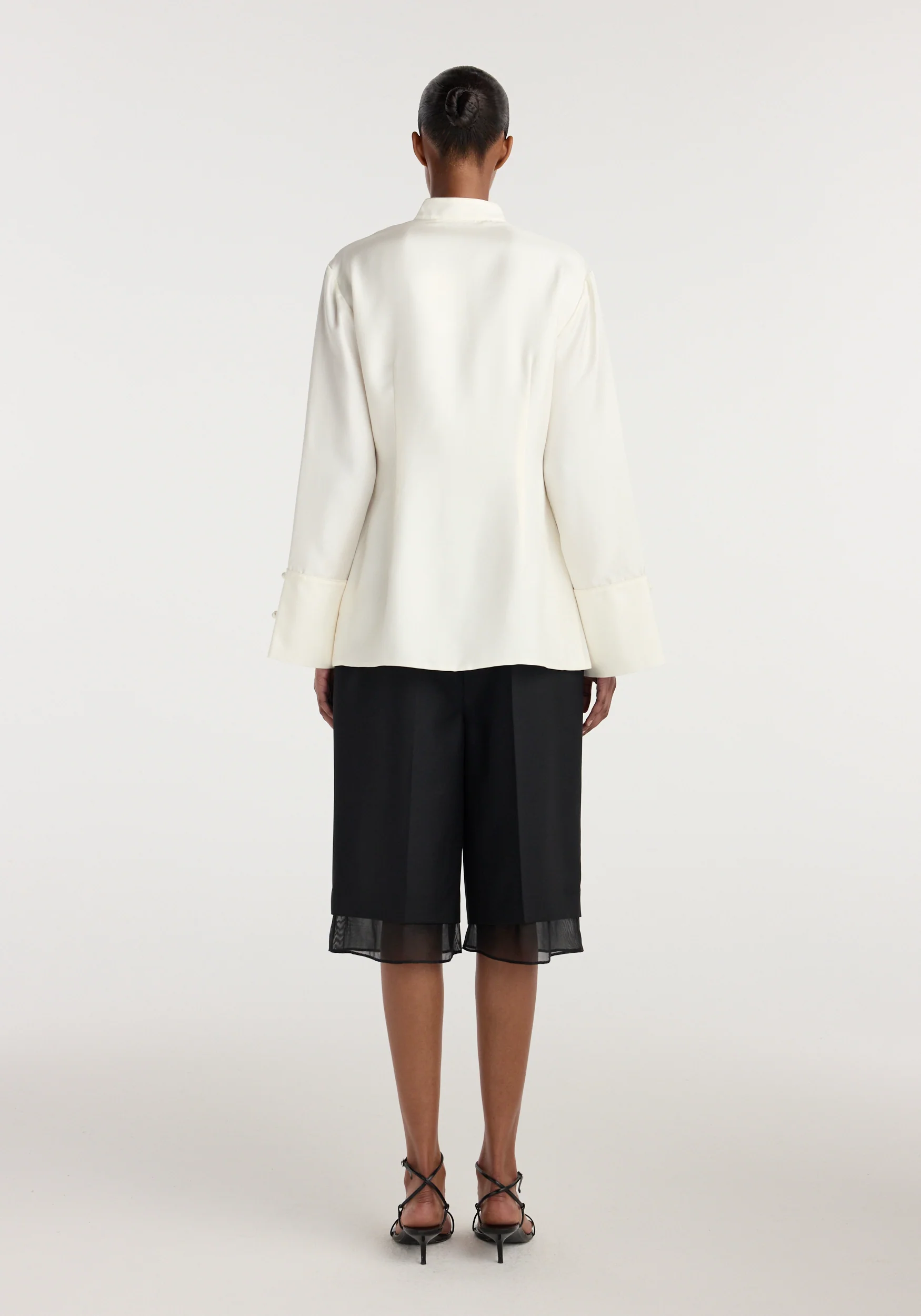 Pankou closure silk top | cream - Image 5