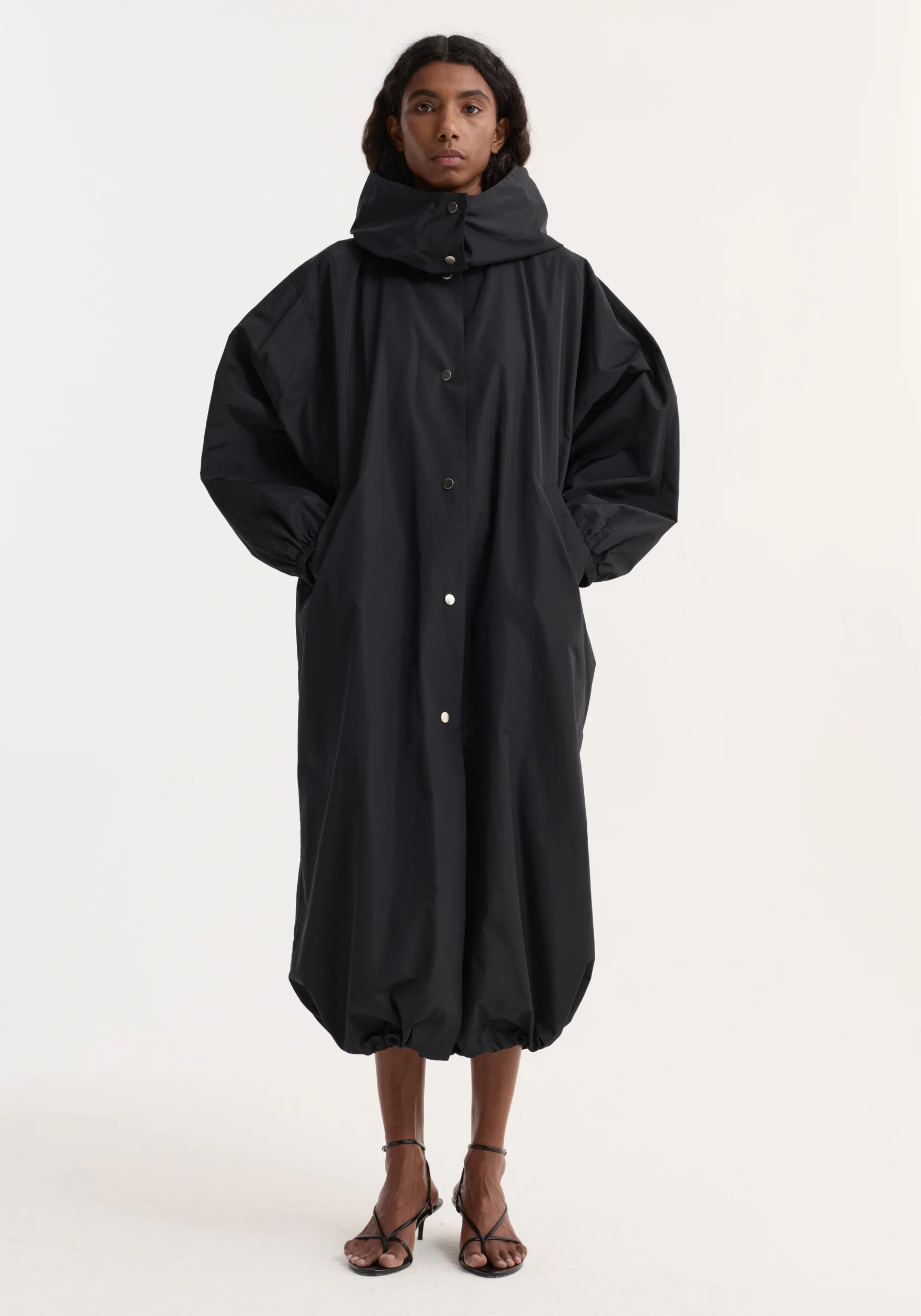 Parachute silk-blend coat | black - Image 2