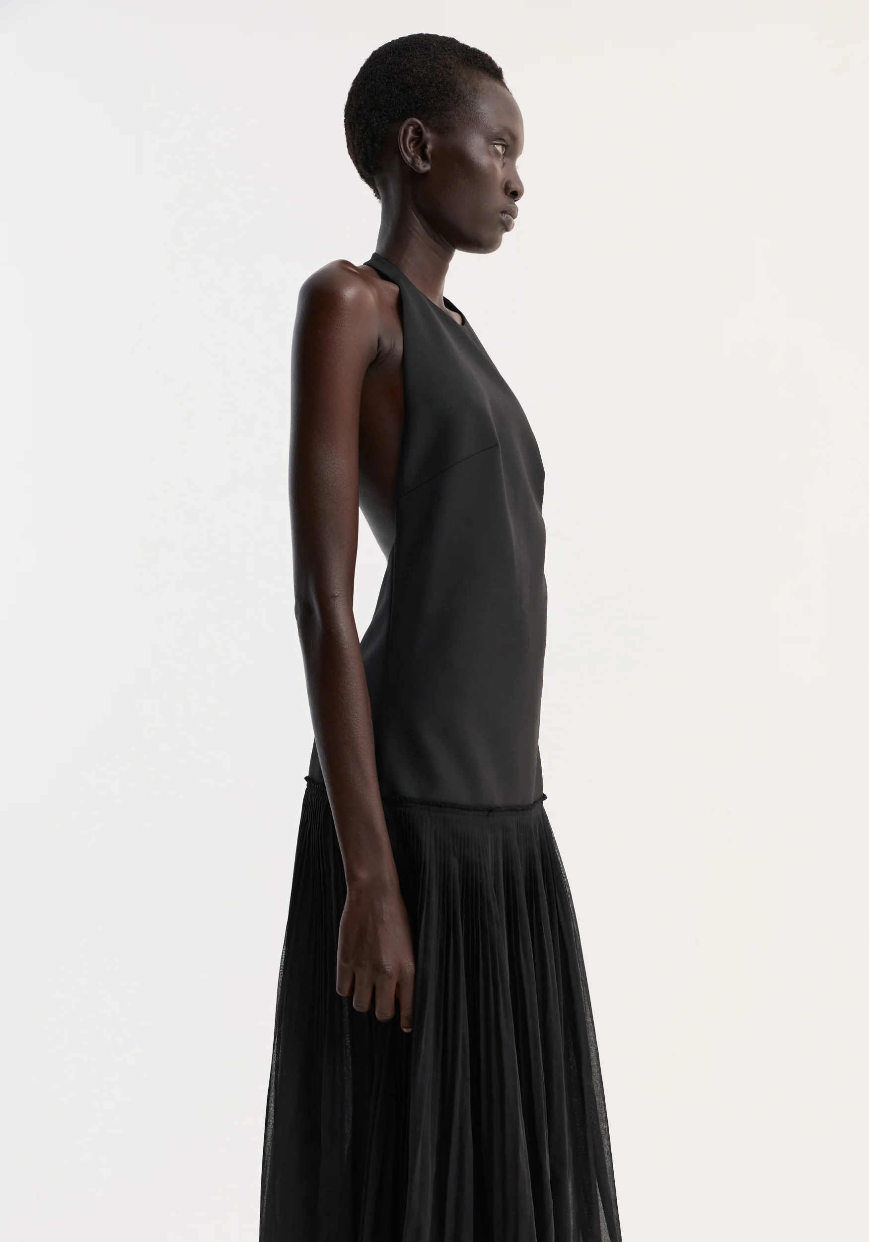 Pleated muslin halter dress | black - Image 4