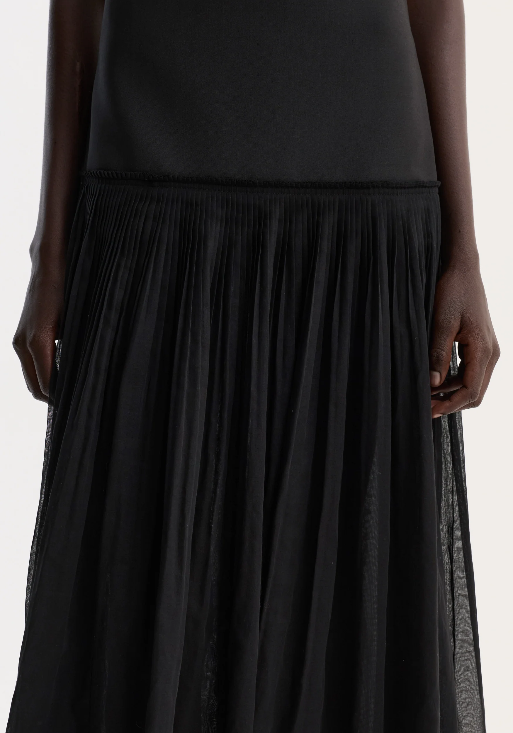 Pleated muslin halter dress | black - Image 5