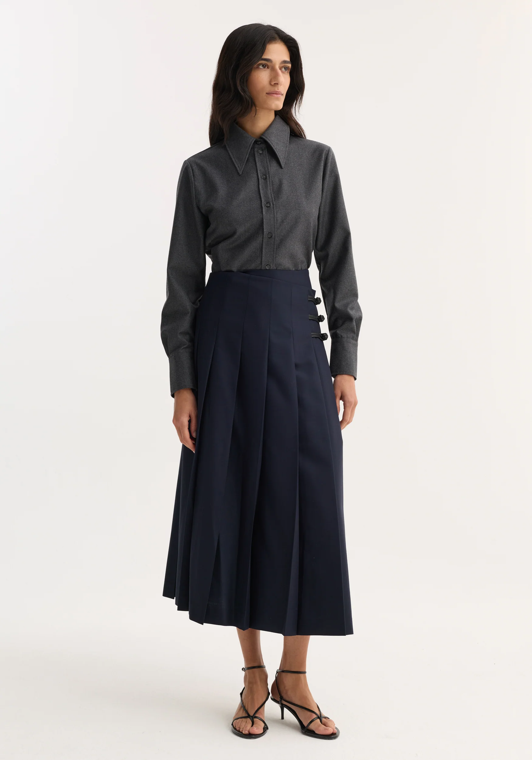 Pleated wool skirt with leather closures | navy - Image 2