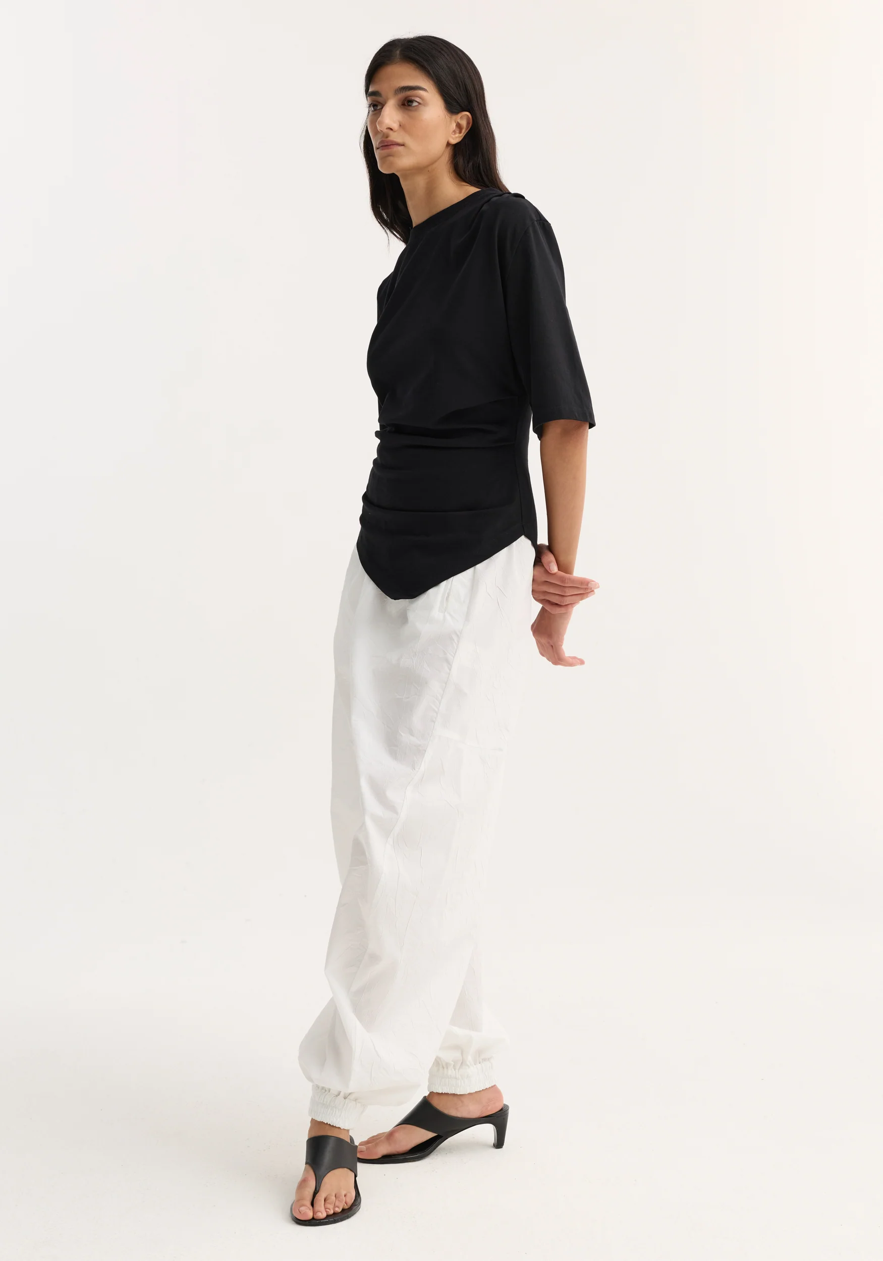 Reinvented twisted t-shirt | black - Image 3