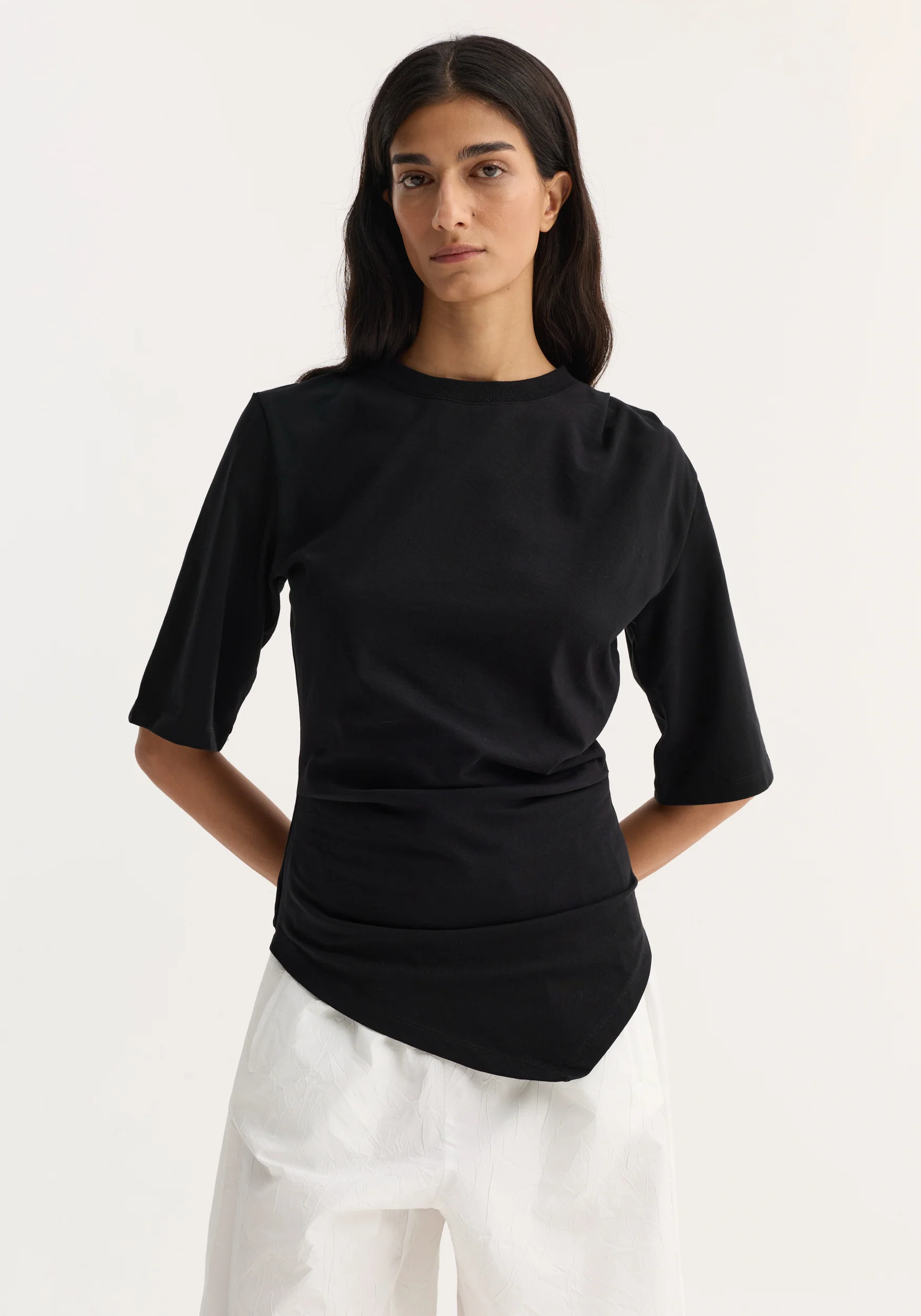 Reinvented twisted t-shirt | black - Image 5