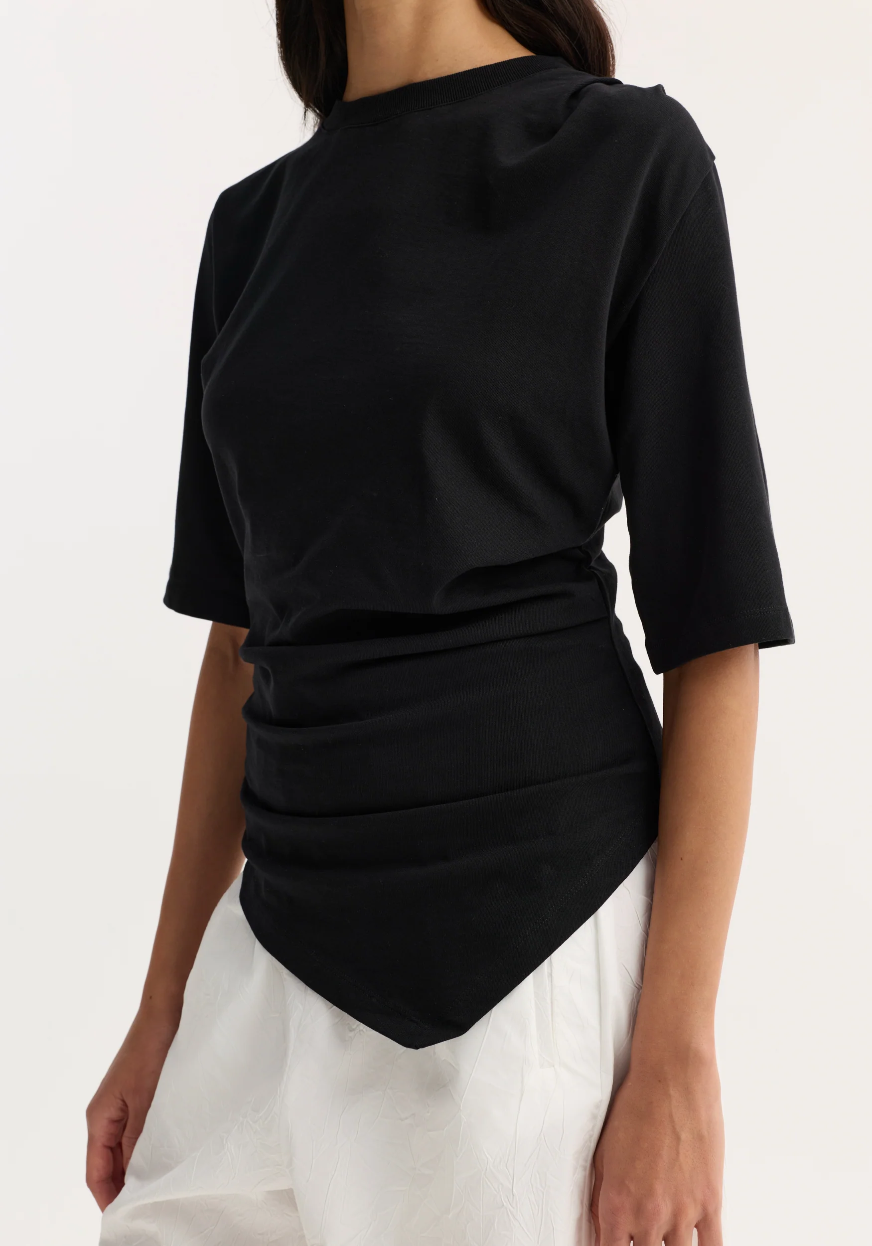 Reinvented twisted t-shirt | black - Image 6