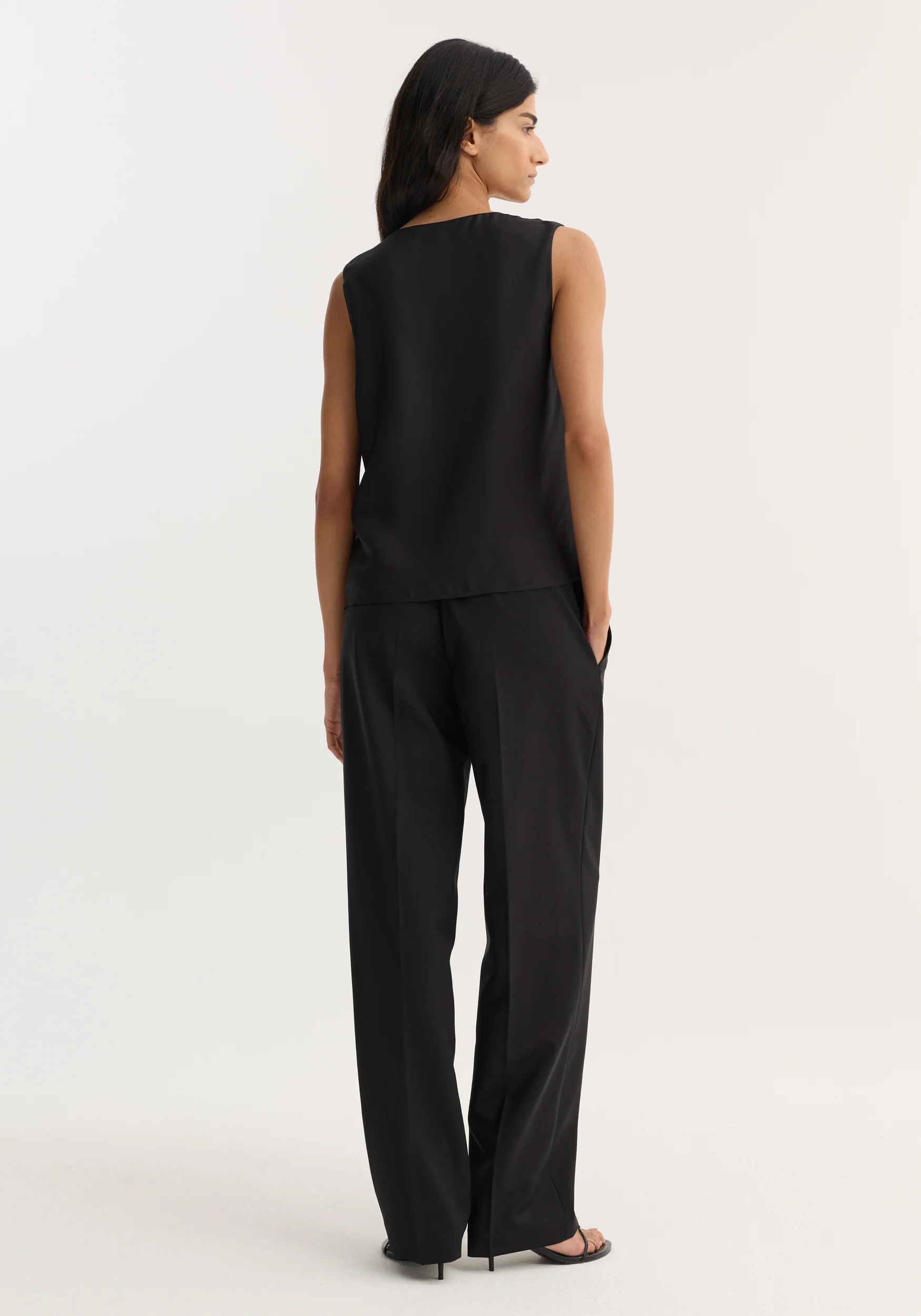 Scoop-neck silk top | black - Image 6