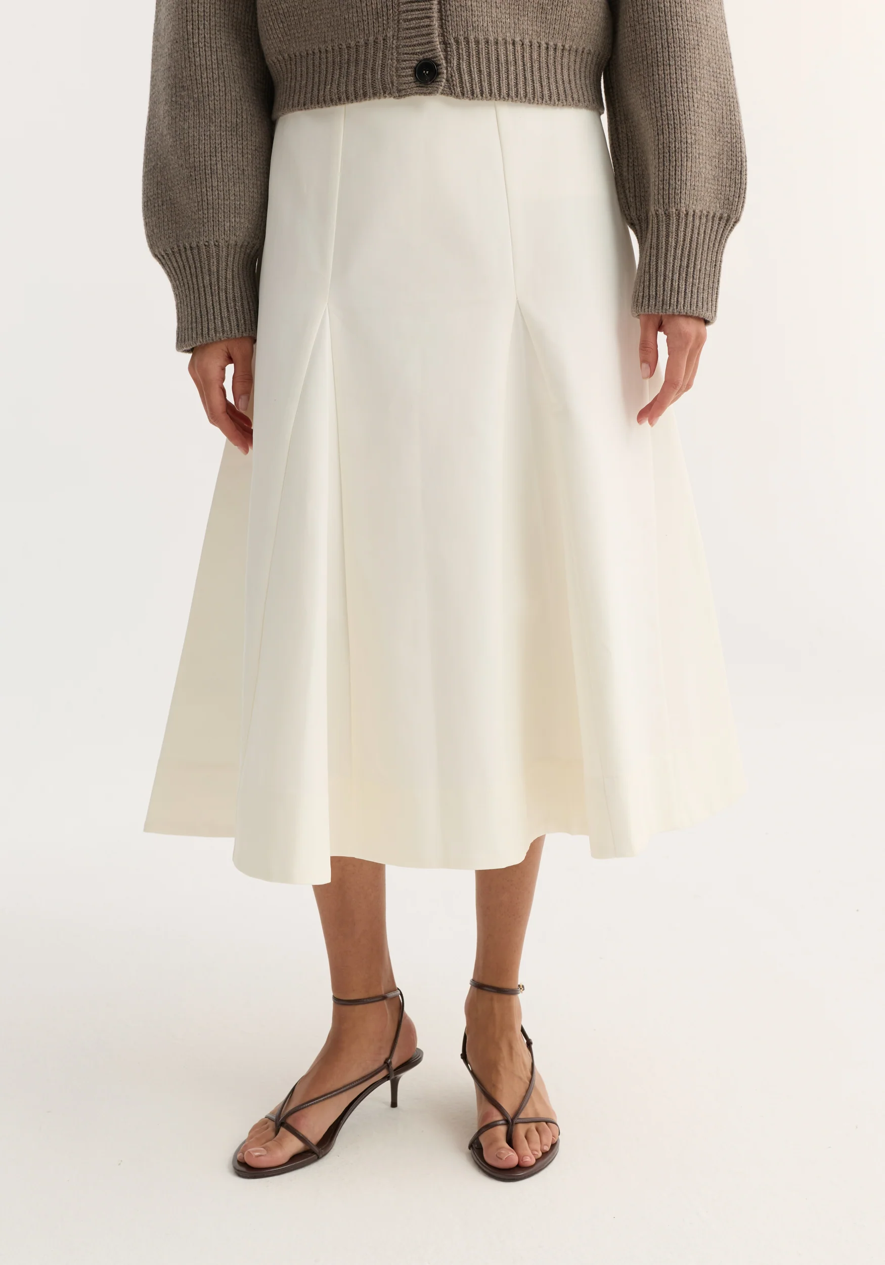 Sculptural cotton skirt | paper white - Image 3