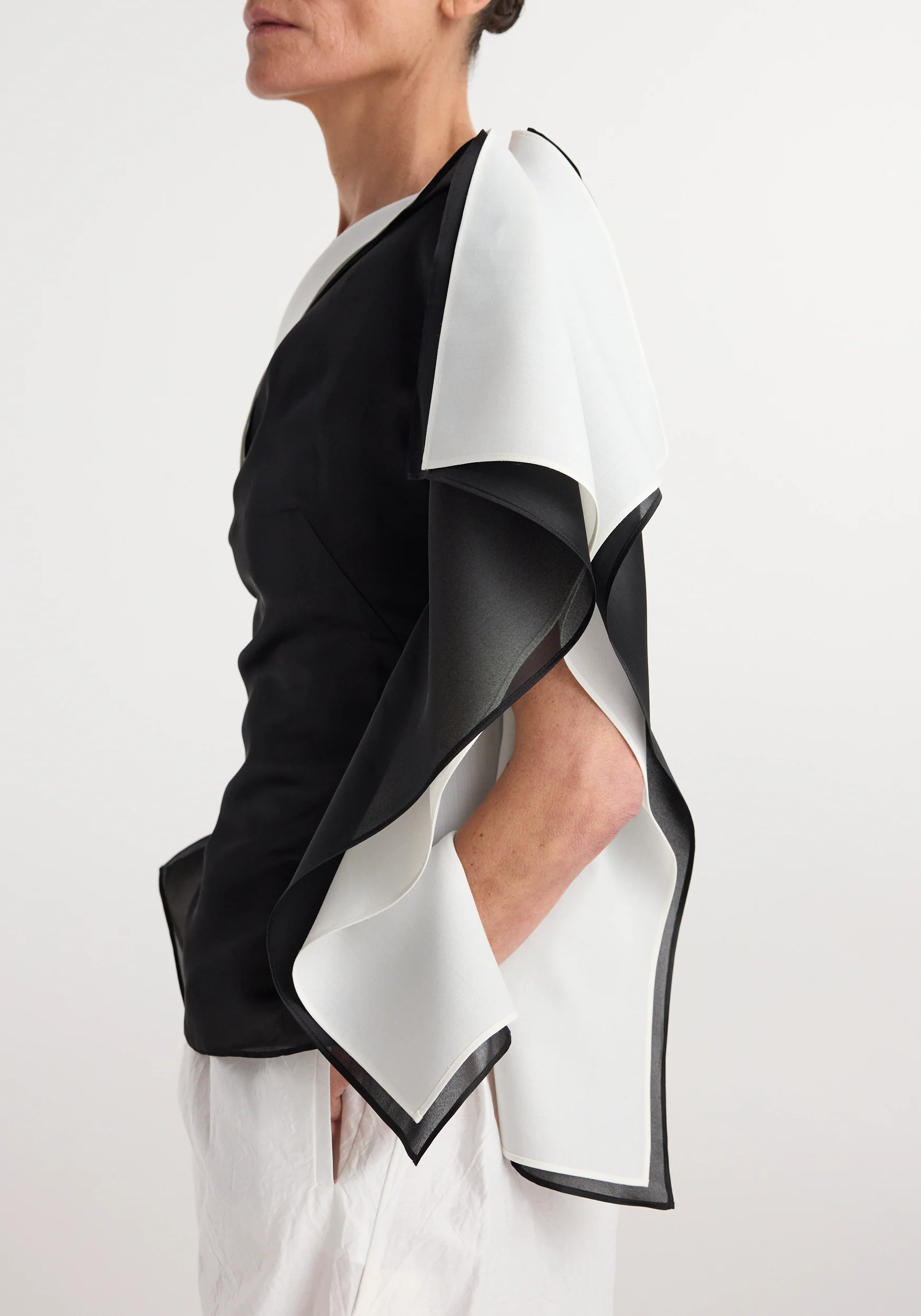 Sculptural double layered top | black - Image 5