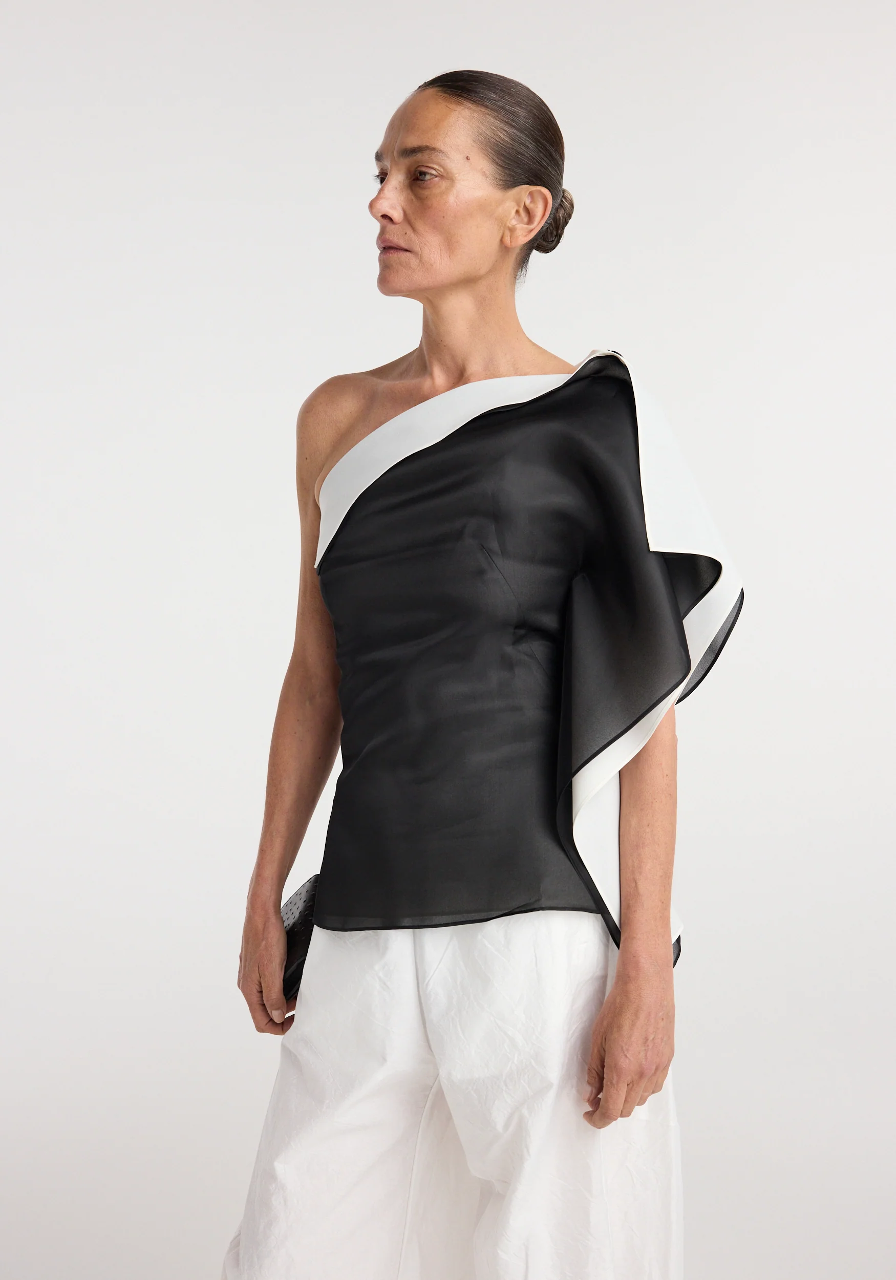 Sculptural double layered top | black - Image 6