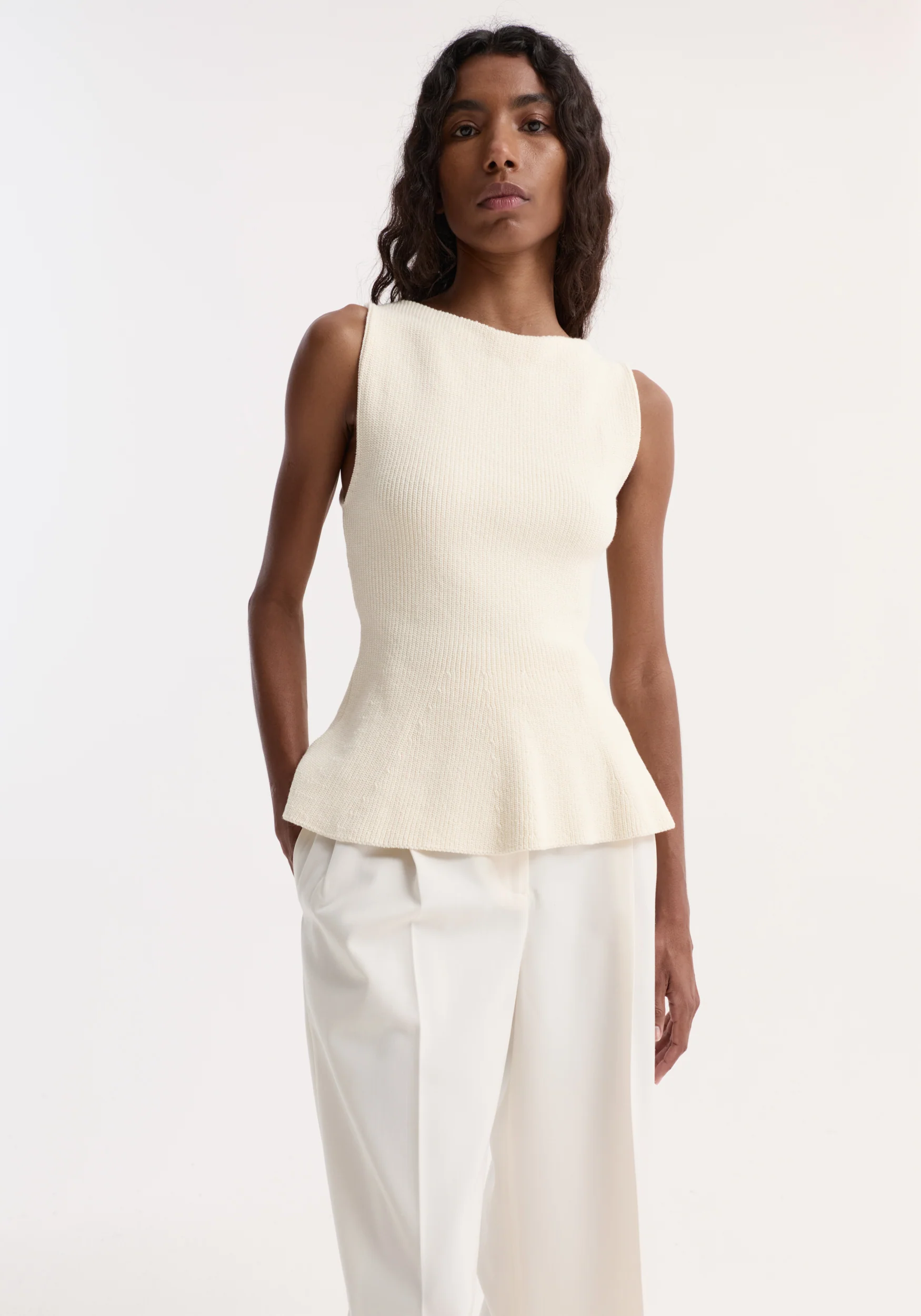 Sculptural knitted top | cream - Image 3