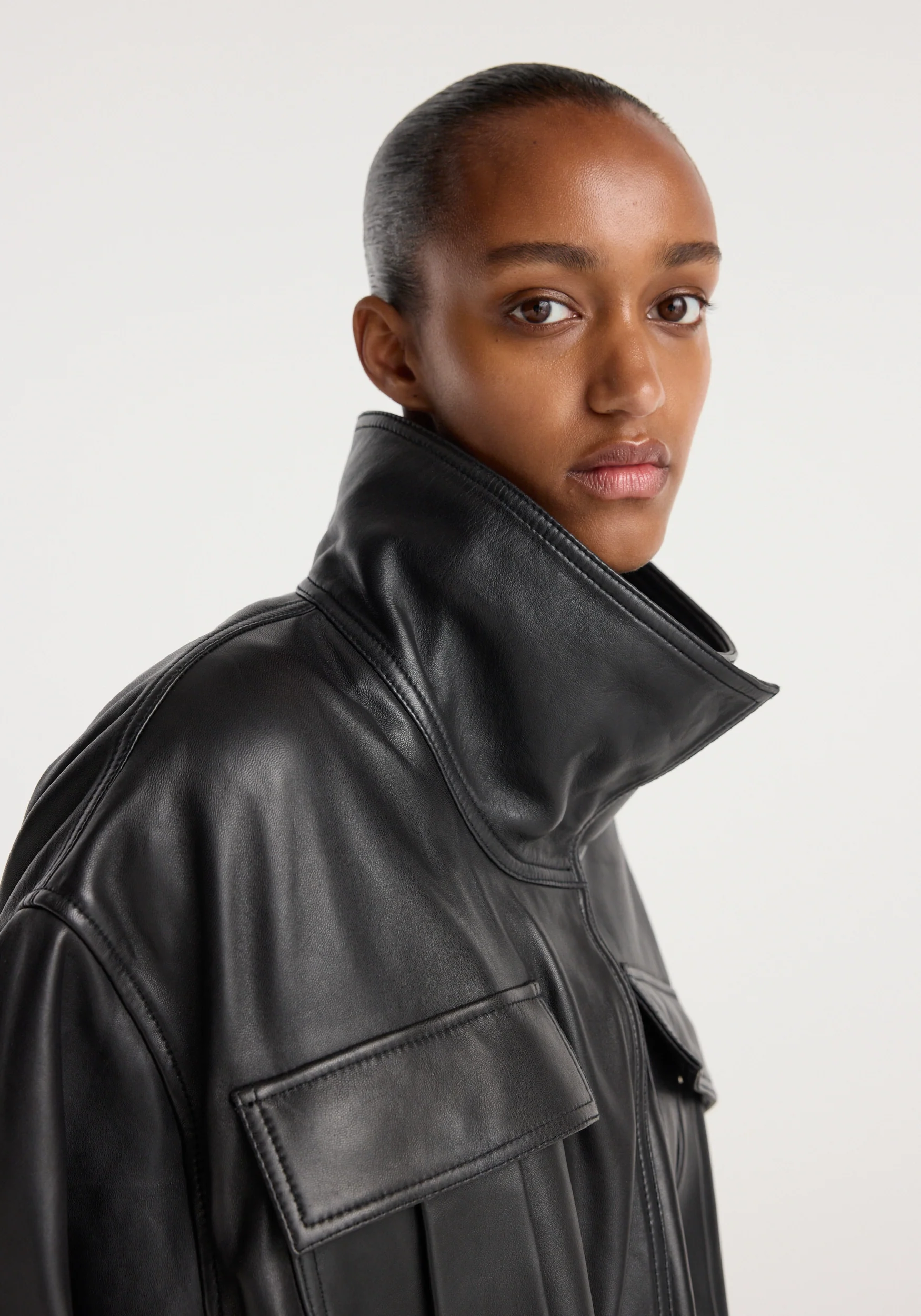 Sculptural leather jacket | black - Image 5
