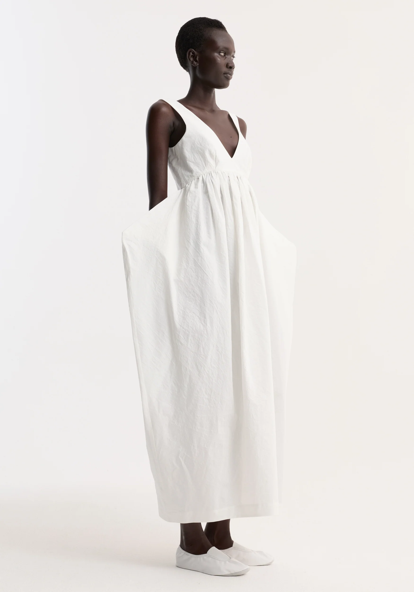 Sculptural textured cotton dress | off white - Image 3