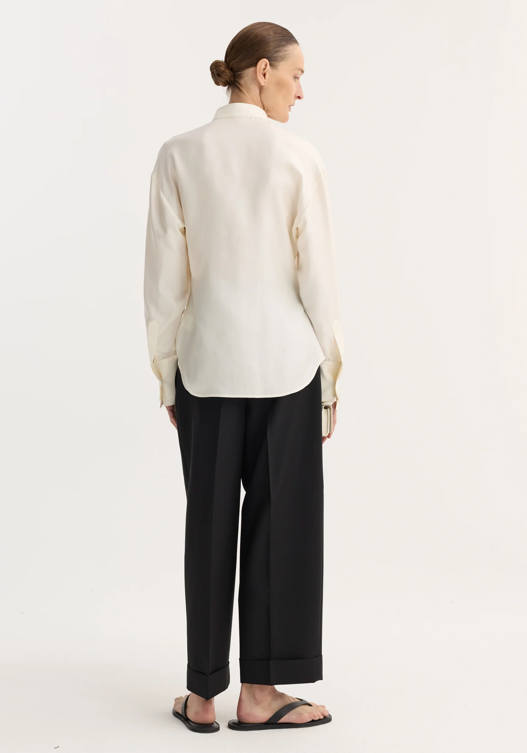 Shaped tuxedo silk shirt | cream - Image 6