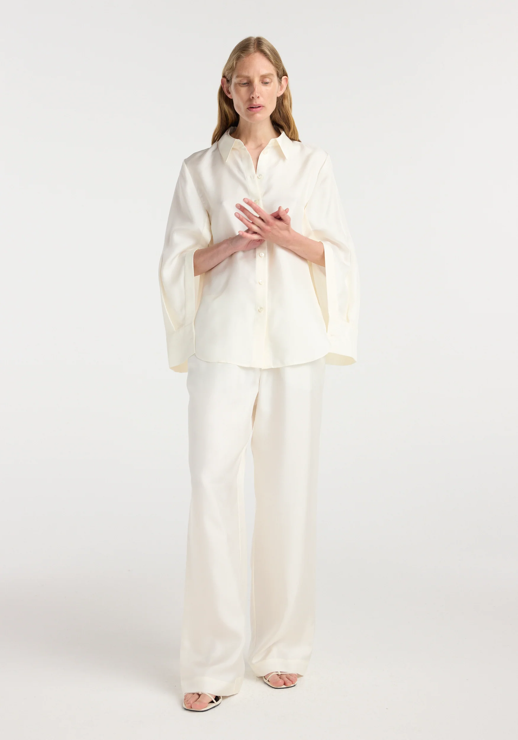 Silk open-sleeve detailed shirt | cream - Image 2