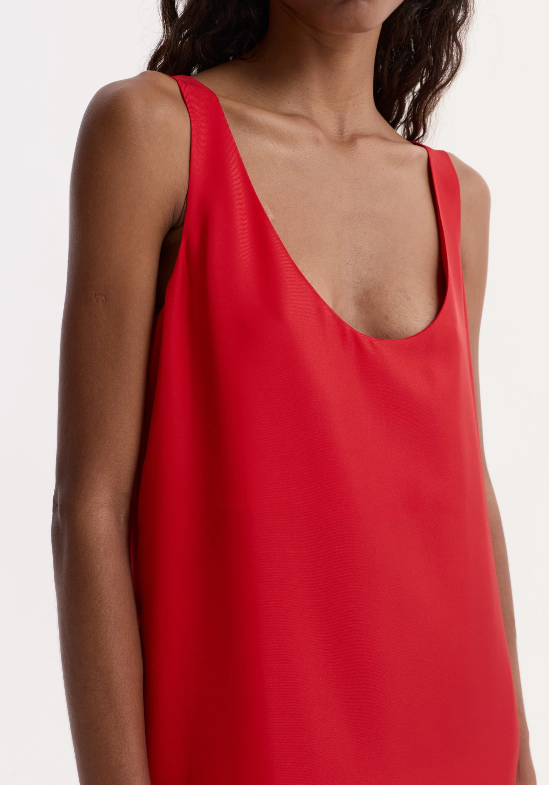 Silk scoop-neck dress | red - Image 4