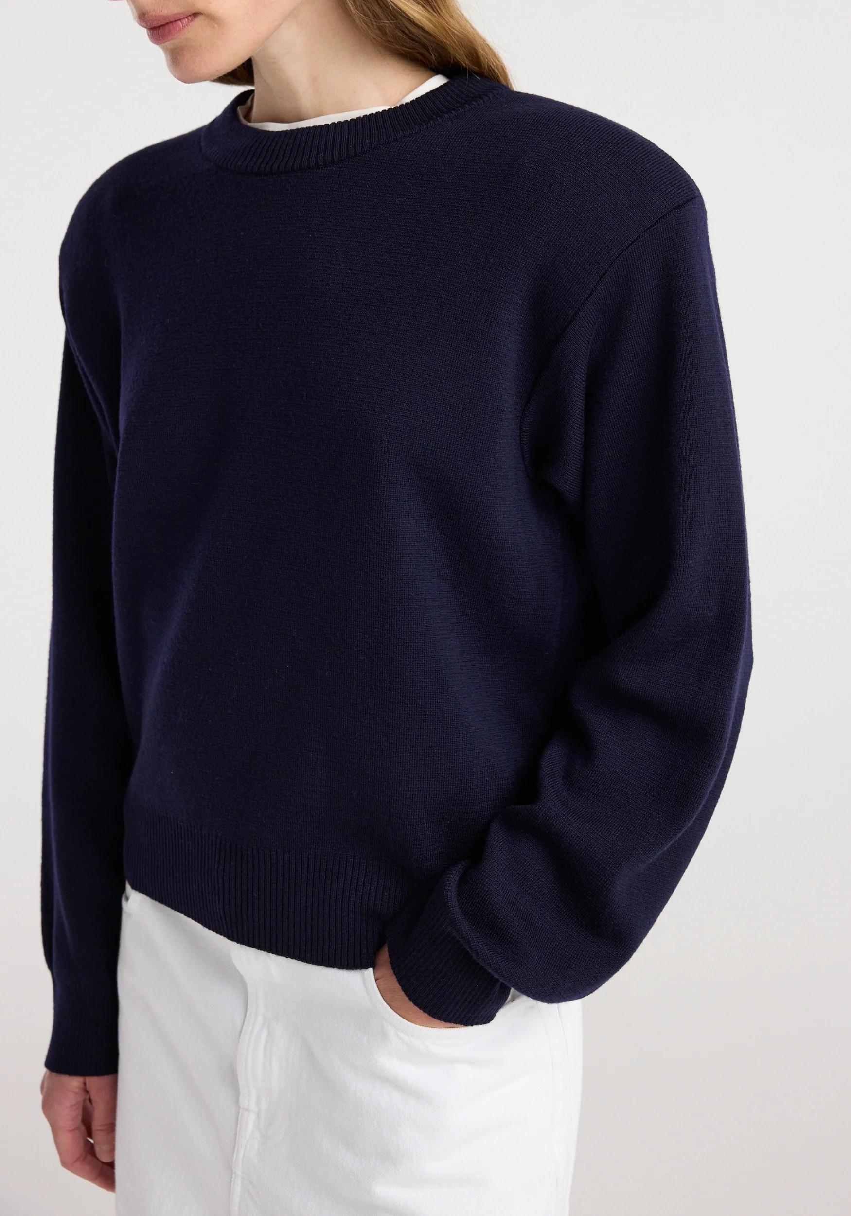 Statement shoulder crewneck | navy - Image 5