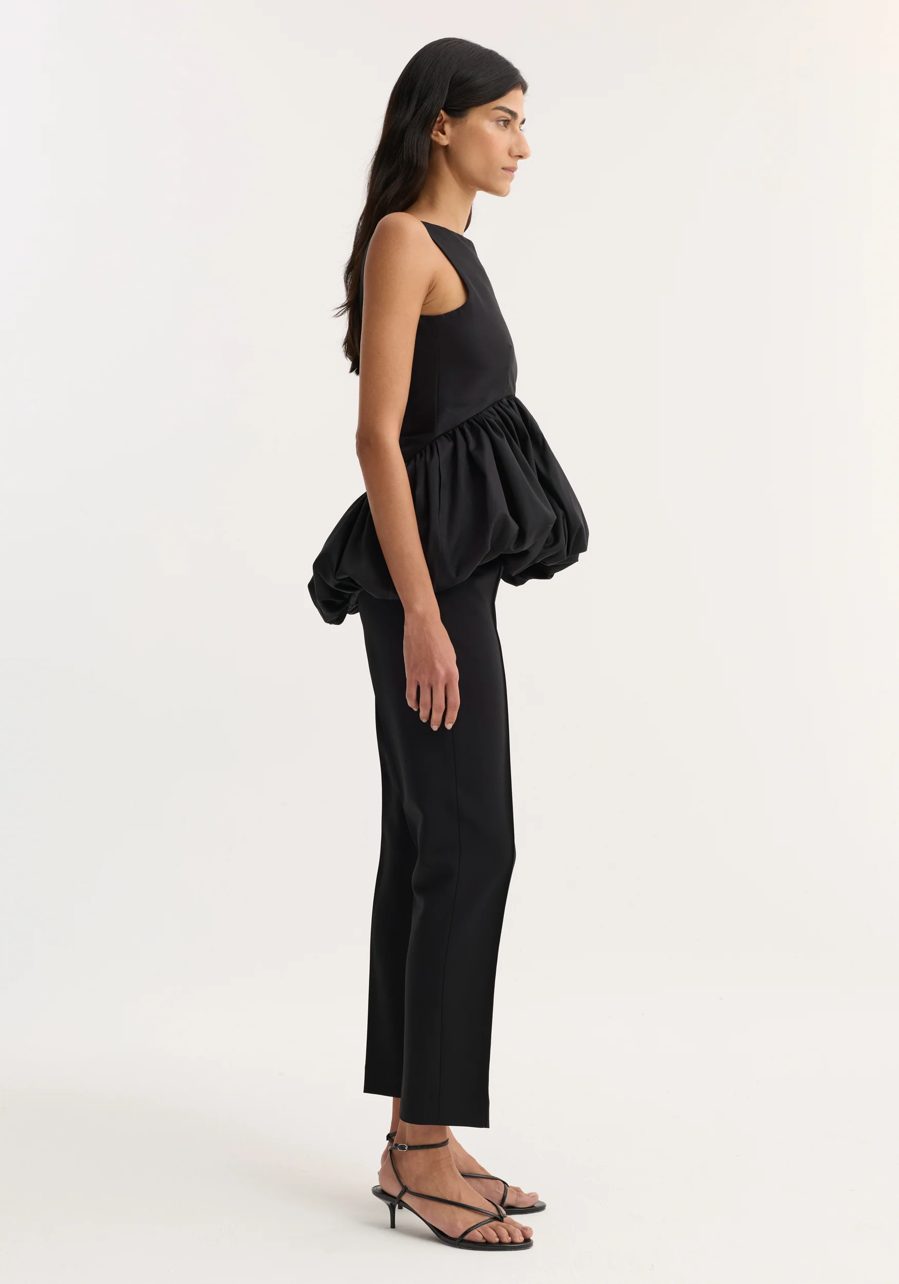 Voluminous boat-neck top | black - Image 4