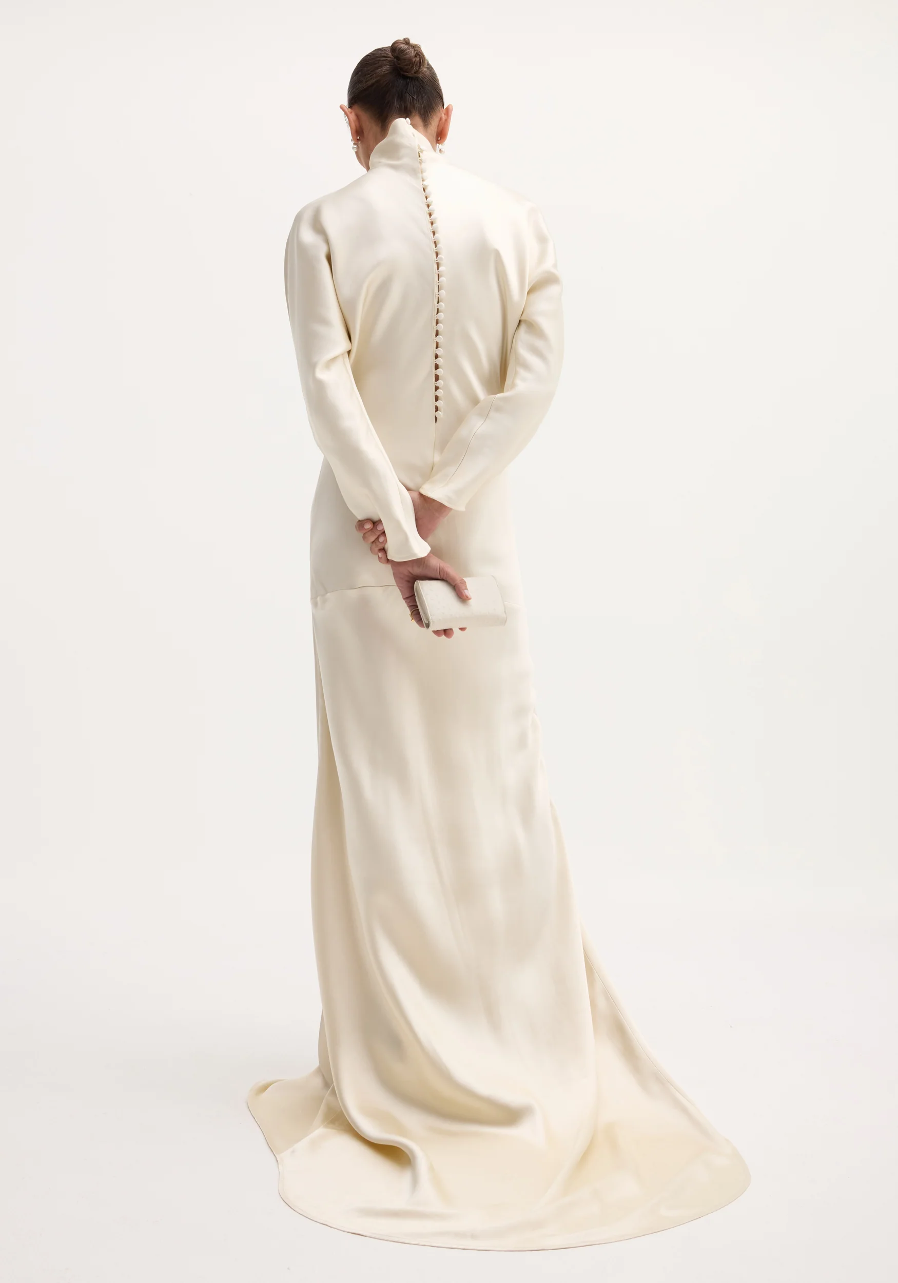 Satin button down dress with train | ivory - Image 4